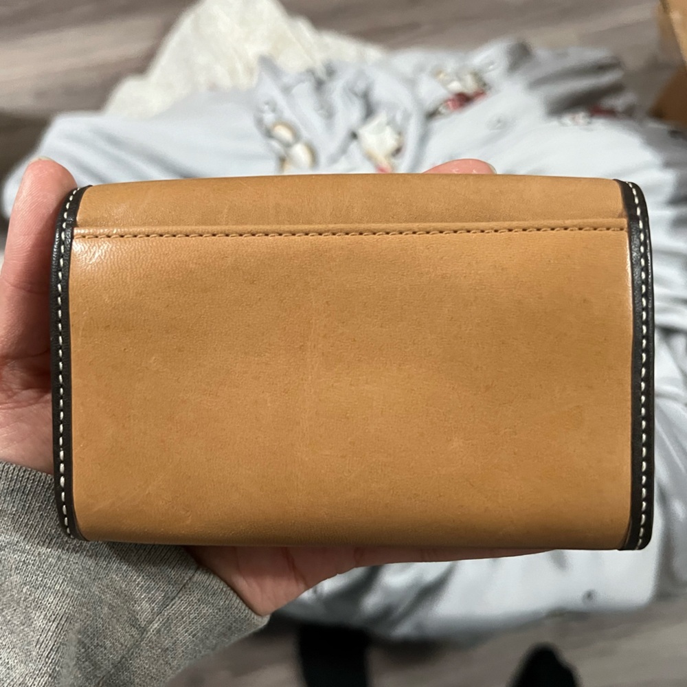 Coach Leather Wallet Keychain - Picture 2 of 8